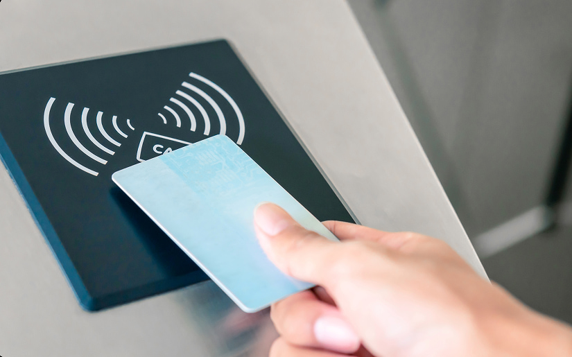 System RFID dla przemysłu i logistyki